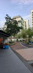 Tampines Street 42 (D18), Shop House #552435641